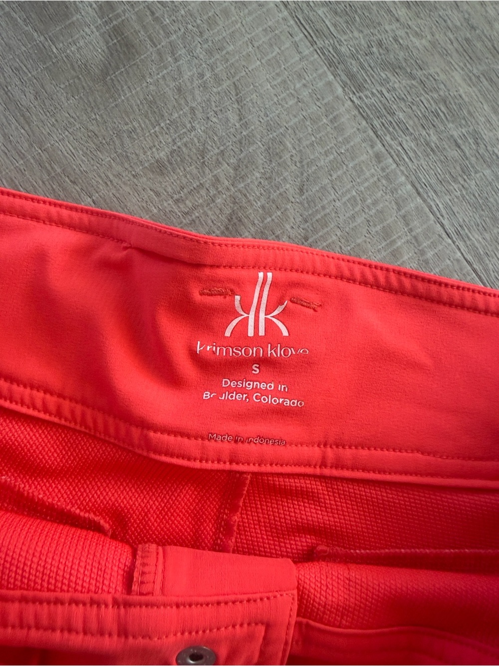 Krimson Klover Rory 5 inche Women's Active Shorts - size small, coral color - Picture 4 of 5